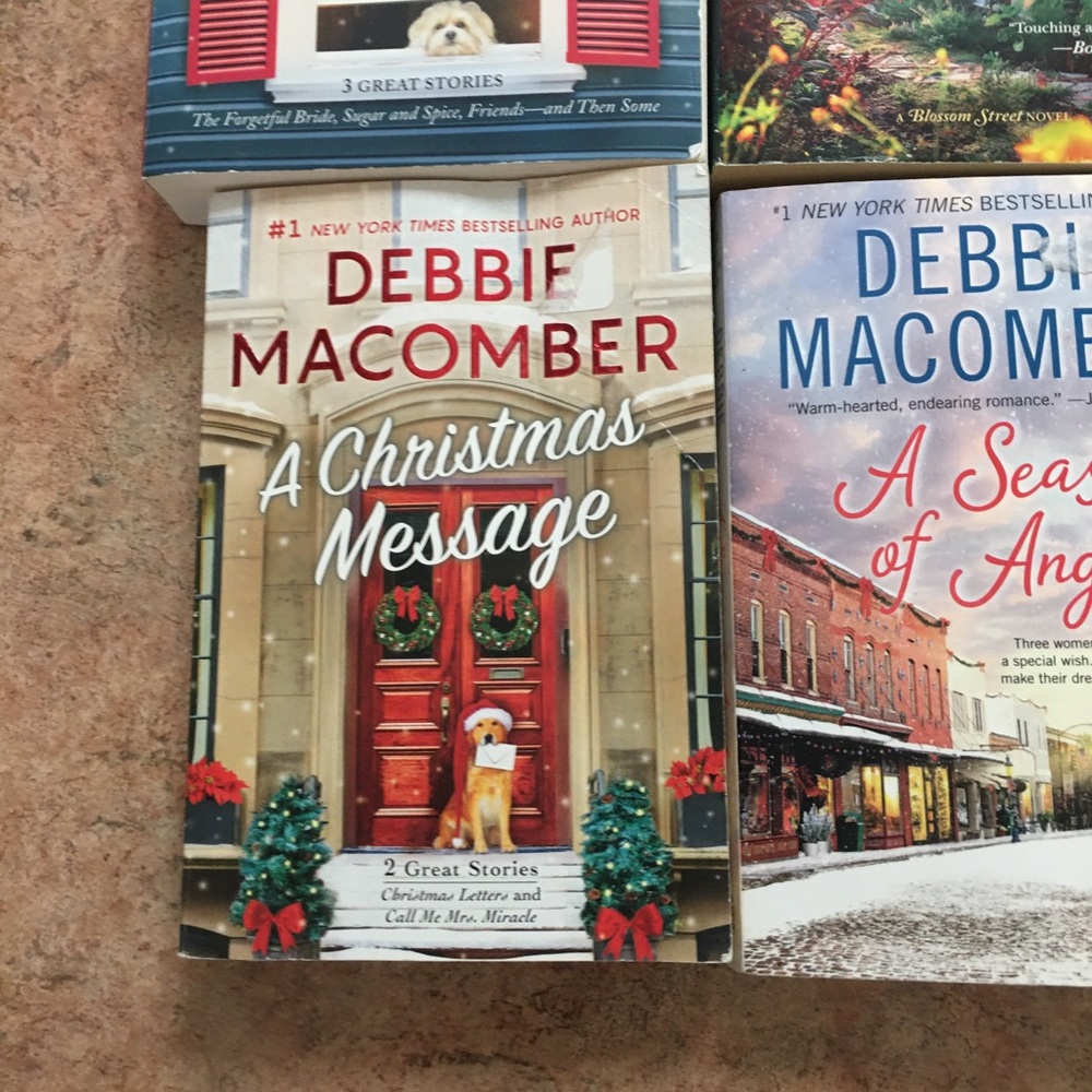Debbie Macomber Book Collection - Picture 8 of 10